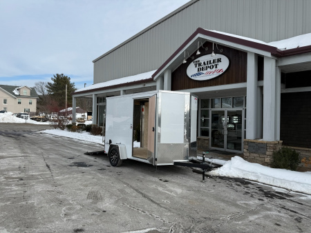 New Pace American 6′ X 10′ + V-NOSE ENCLOSED CARGO TRAILER WITH RAMP DOOR 2.9K