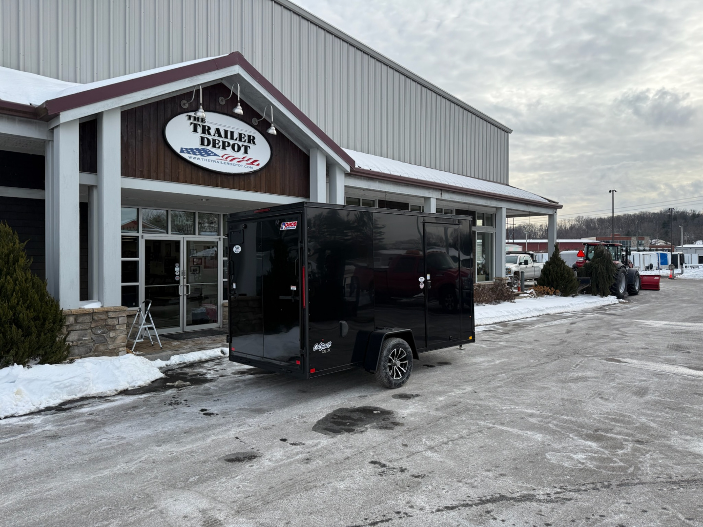 New Pace American 6′ x 12′ + V-Nose Enclosed Cargo Trailer with Ramp Door 2.9K