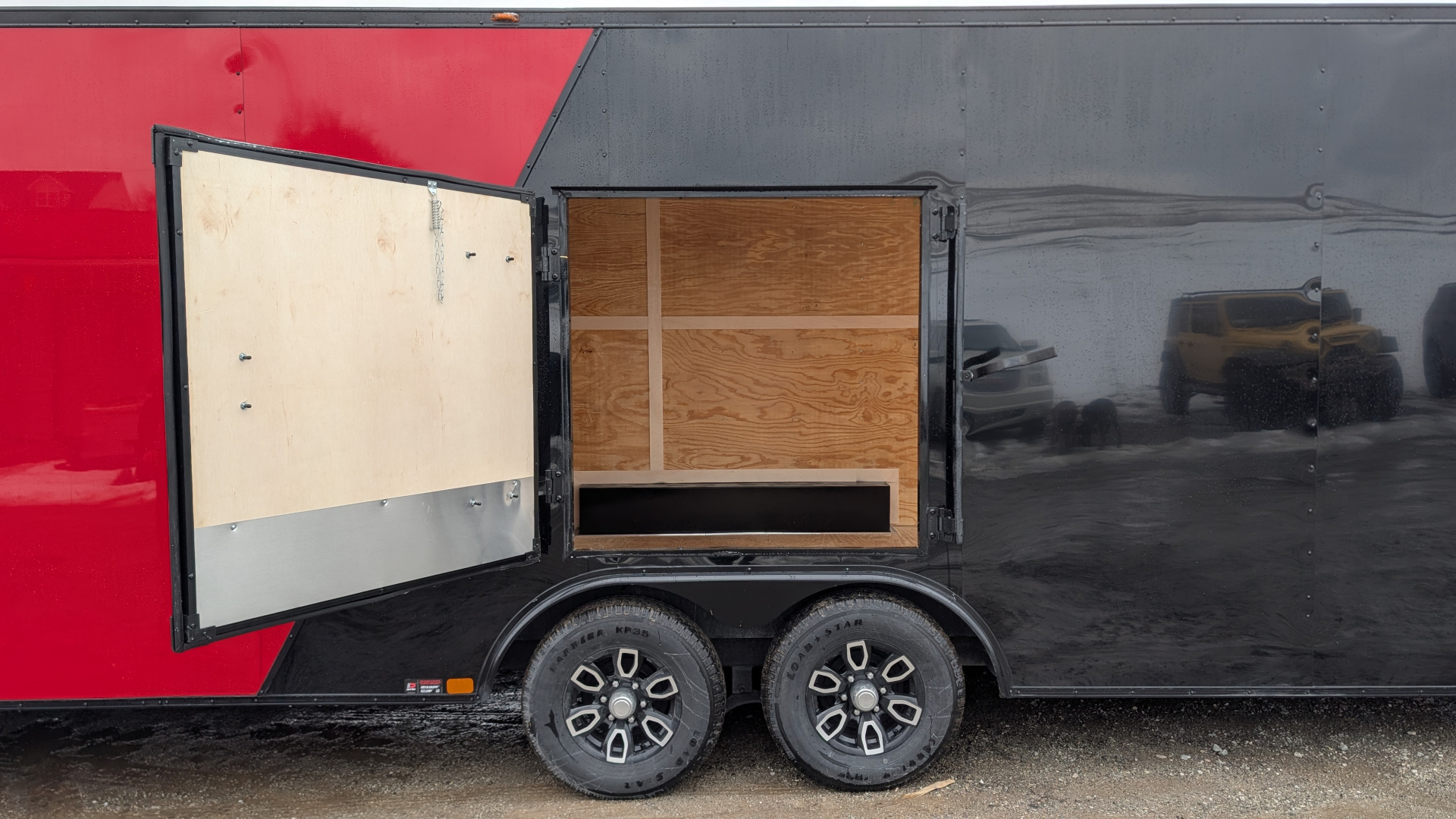 New 2026 Homesteader 8.5 x 26 HD SERIES Intrepid Car Hauler w/ Ramp (84" Inside)