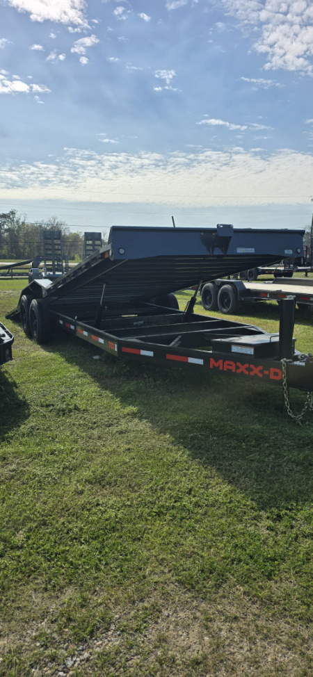 New 2026 MAXX-D T8B10224 Tilt Trailer