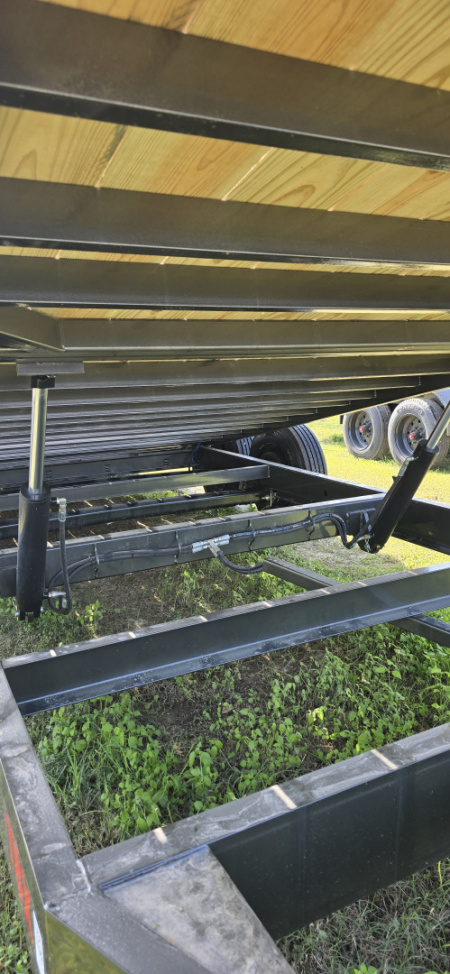 New 2026 MAXX-D T8B10224 Tilt Trailer