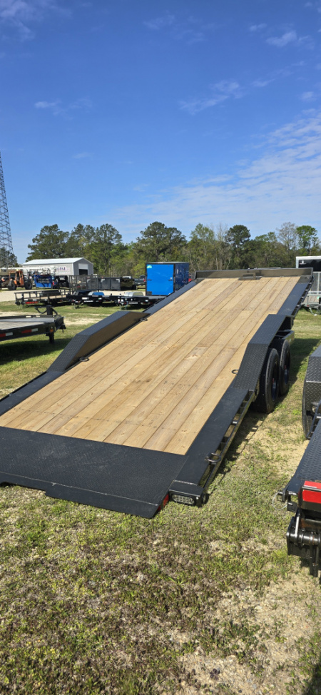 New 2026 MAXX-D T8B10224 Tilt Trailer