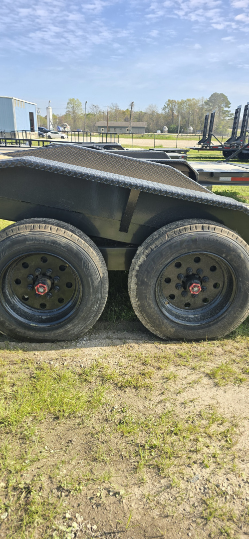 New 2026 MAXX-D T8B10224 Tilt Trailer