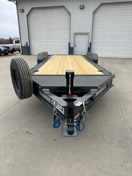 New 2026 Diamond C 20' Tilt