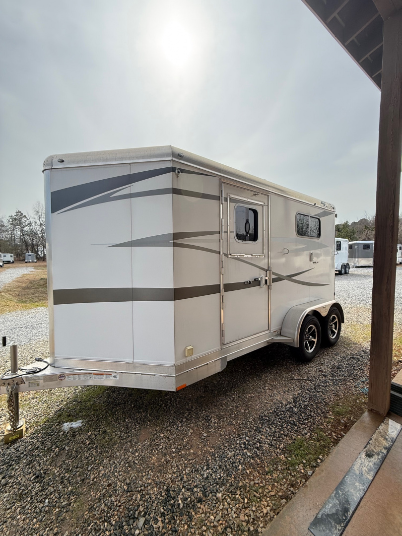 New 2022 4-Star Trailers 2 - Horse Straight Load Bumper Pull Horse Trailer