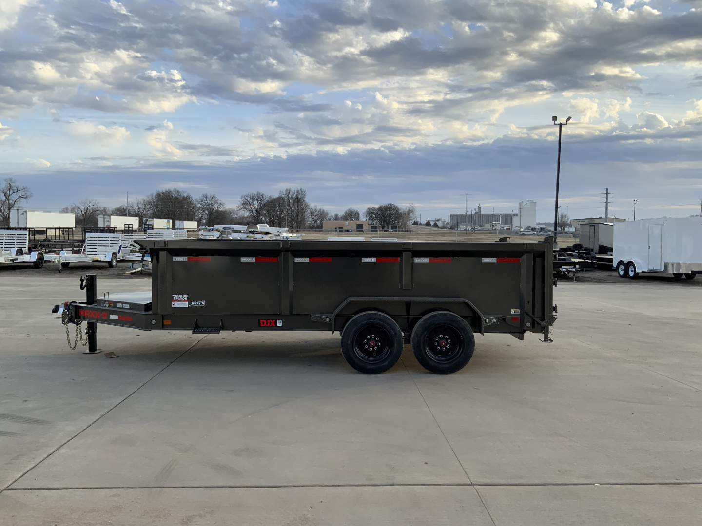 New 2026 MAXX-D DJX 83 X 16 Dump Trailer