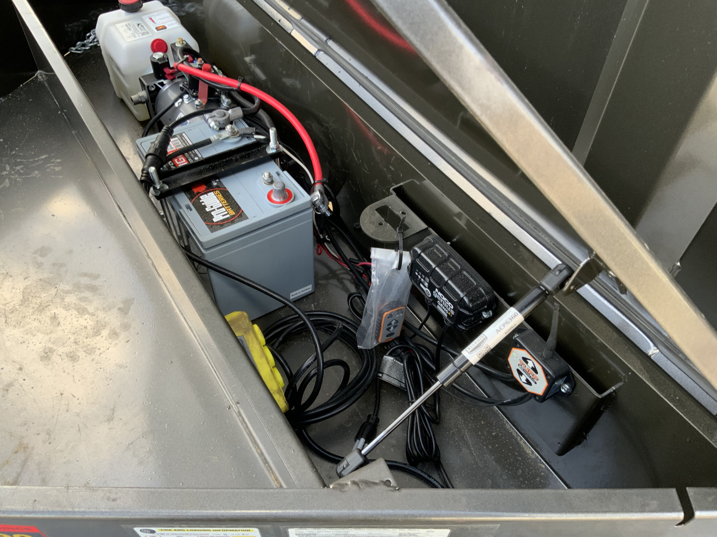 New 2026 MAXX-D DJX 83 X 16 Dump Trailer