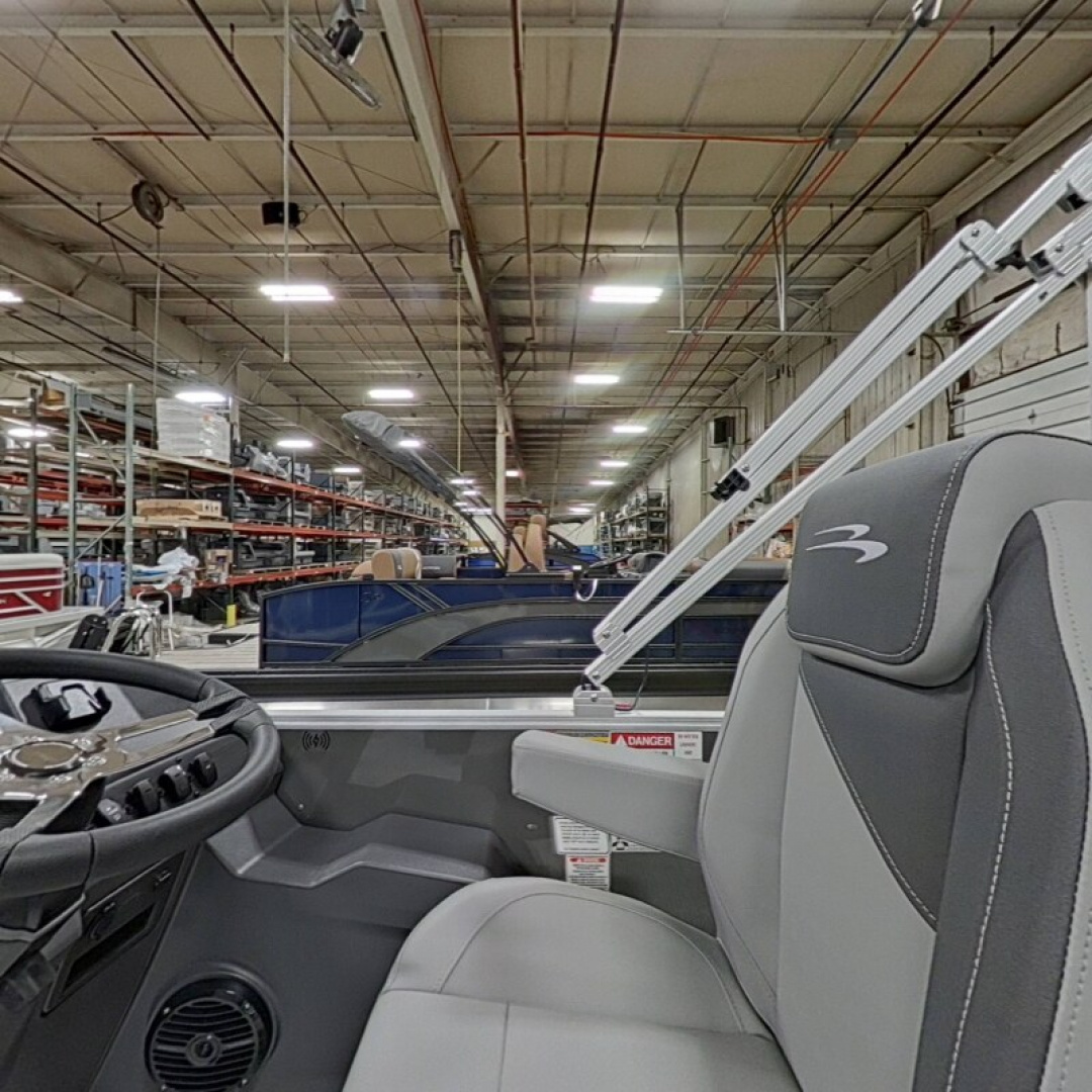 New 2026 Bennington 168 S Series Cruise Pontoon Boat ***Electric Motor***