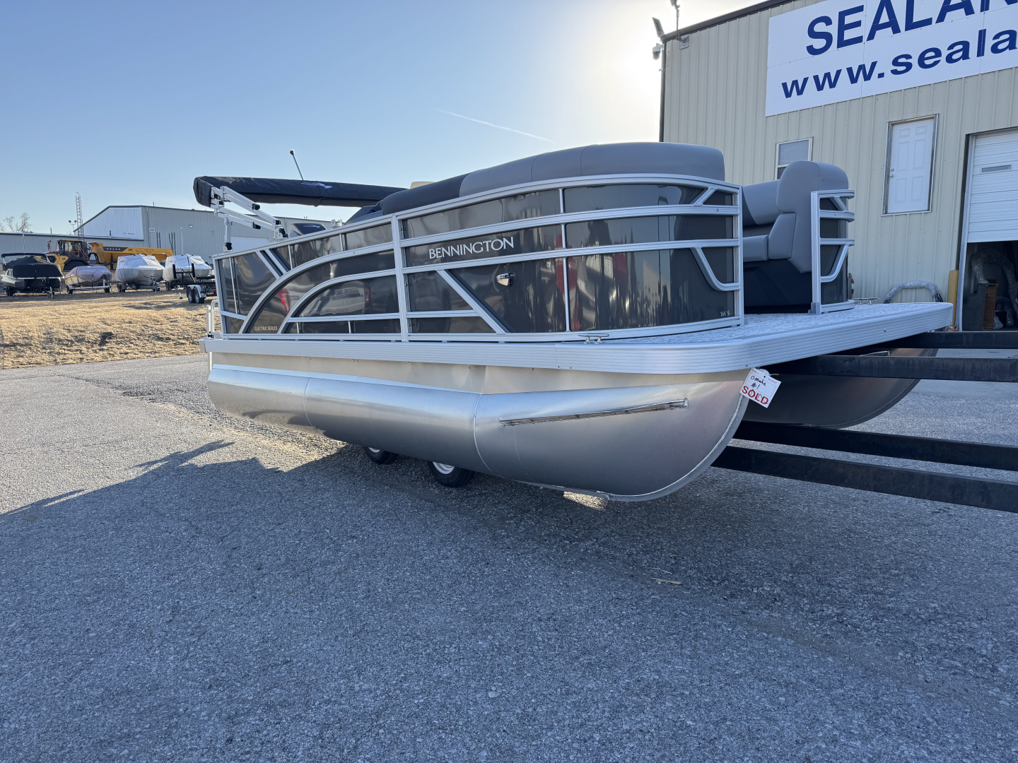 New 2026 Bennington 168 S Series Cruise Pontoon Boat ***Electric Motor***