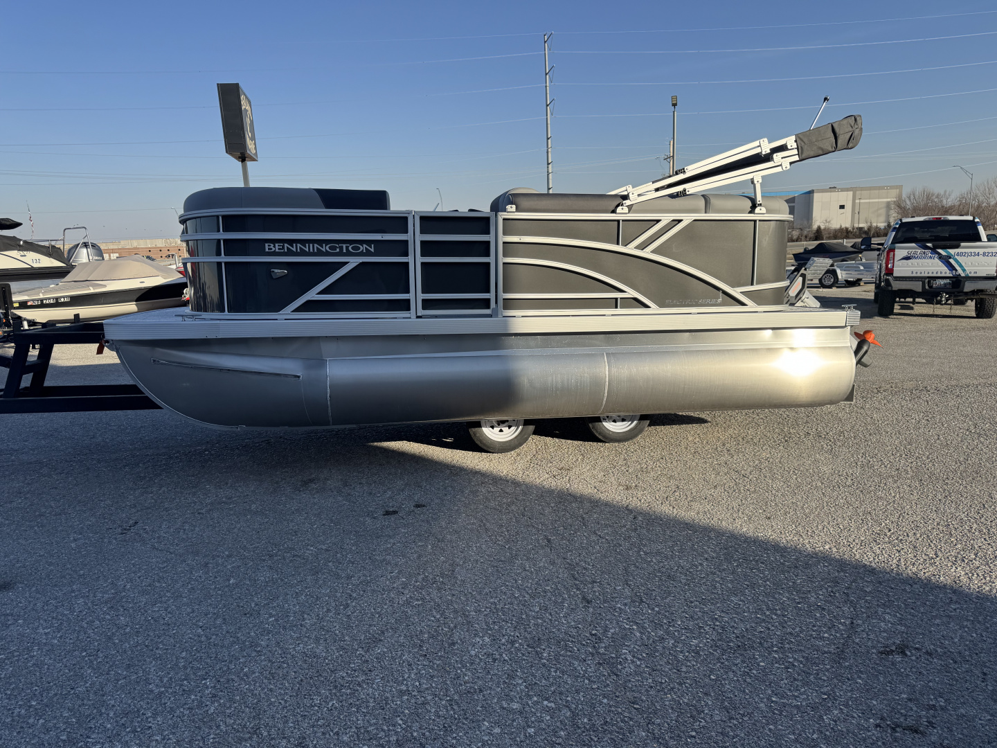New 2026 Bennington 168 S Series Cruise Pontoon Boat ***Electric Motor***