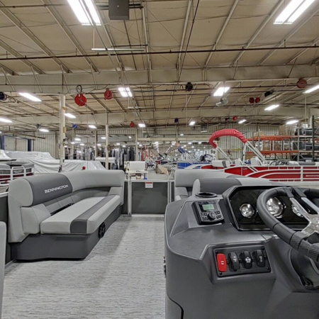 New 2026 Bennington 168 S Series Cruise Pontoon Boat ***Electric Motor***