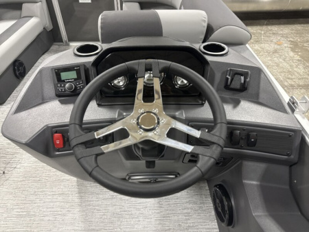 New 2026 Bennington 168 S Series Cruise Pontoon Boat ***Electric Motor***