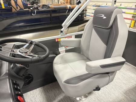 New 2026 Bennington 168 S Series Cruise Pontoon Boat ***Electric Motor***