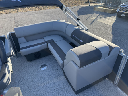 New 2026 Bennington 168 S Series Cruise Pontoon Boat ***Electric Motor***