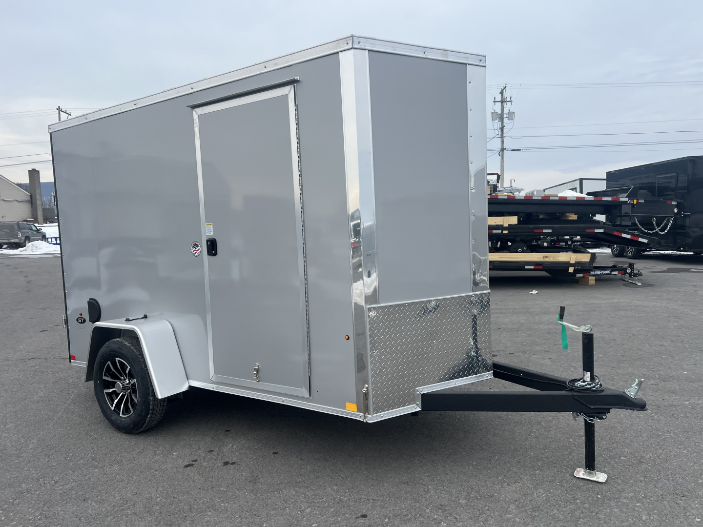 New 2026 Look Trailers 5x10 3K ST-DLX RAMP DOOR Cargo / Enclosed Trailer