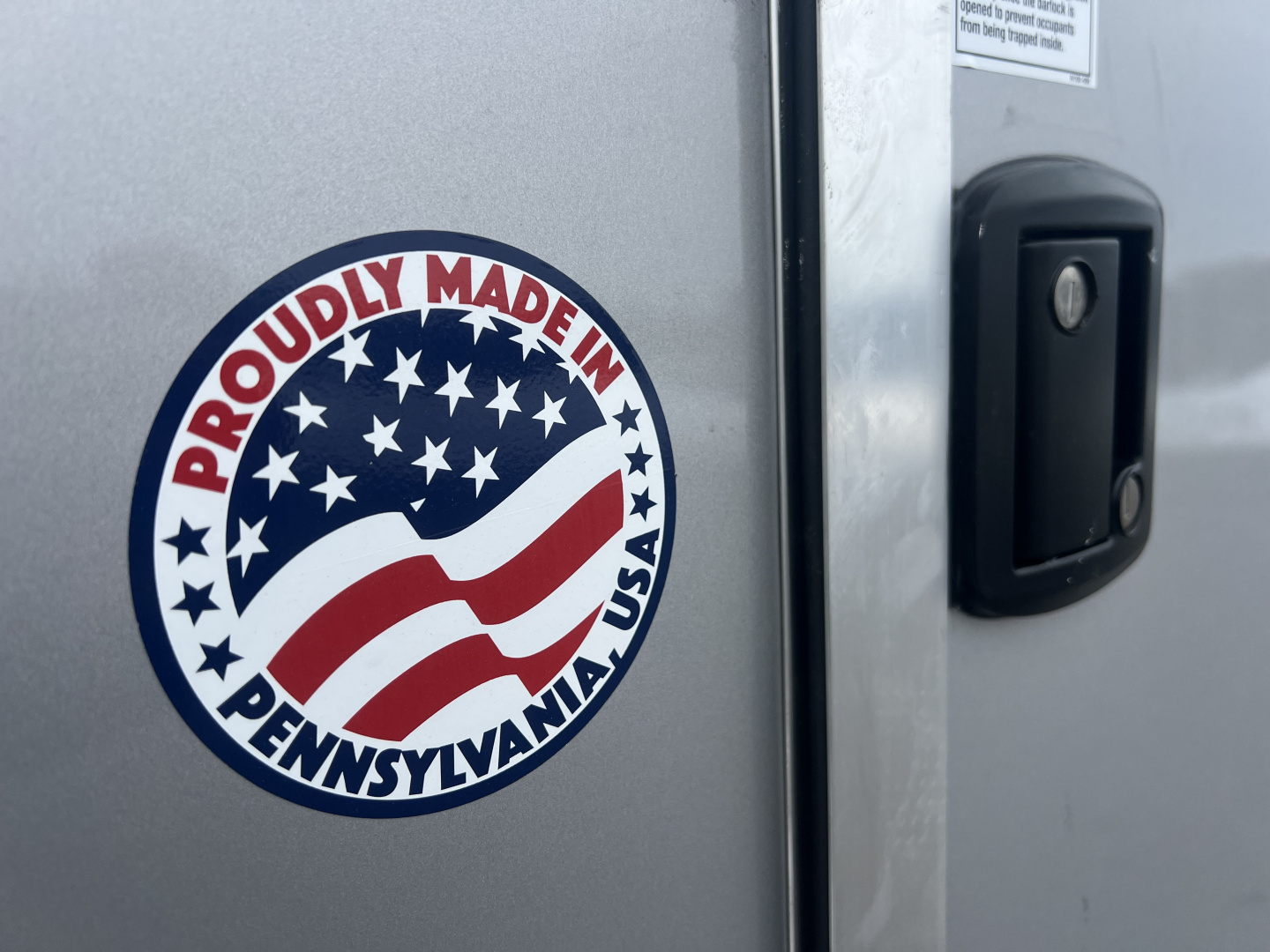 New 2026 Look Trailers 5x10 3K ST-DLX RAMP DOOR Cargo / Enclosed Trailer