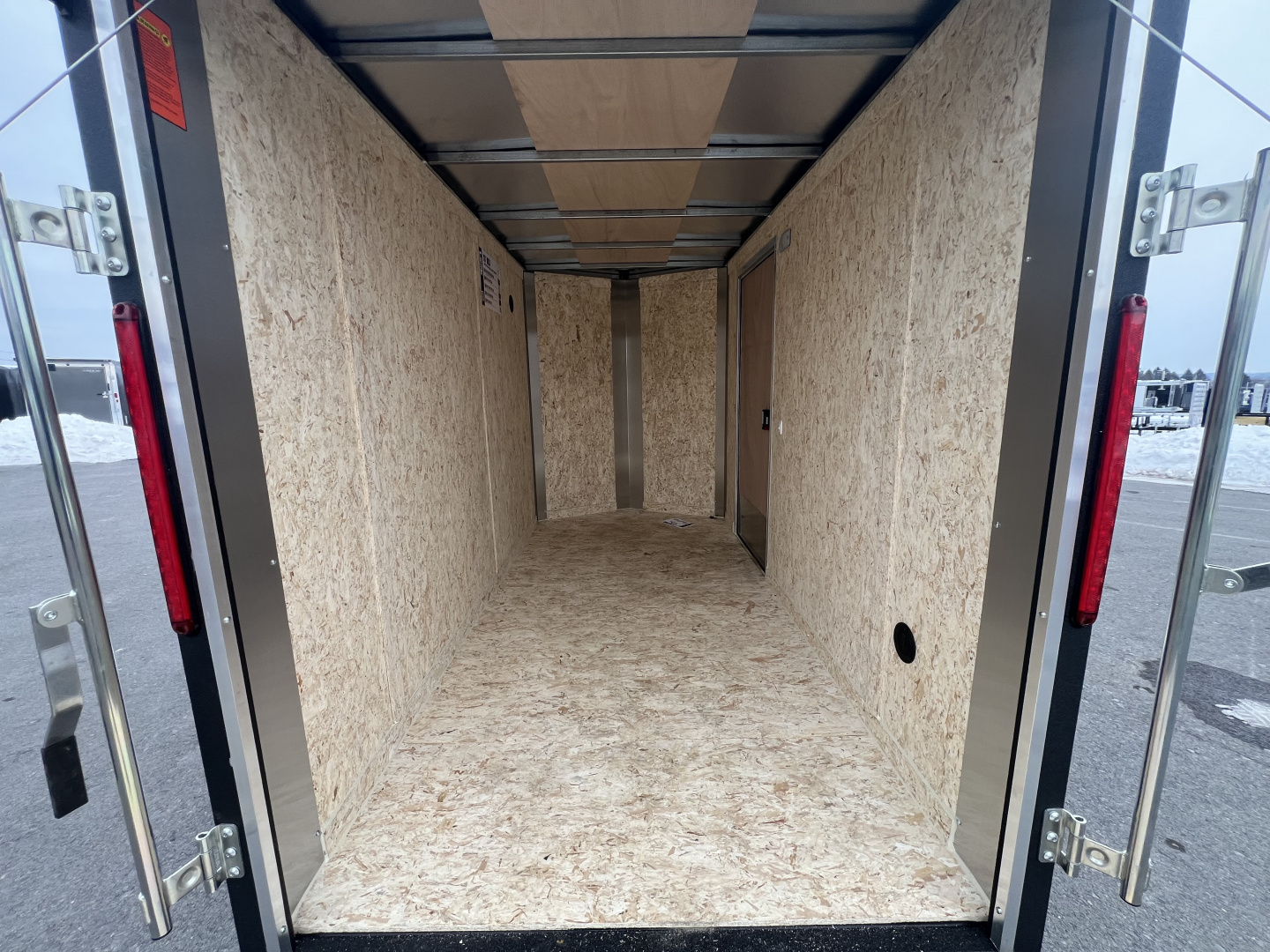 New 2026 Look Trailers 5x10 3K ST-DLX RAMP DOOR Cargo / Enclosed Trailer