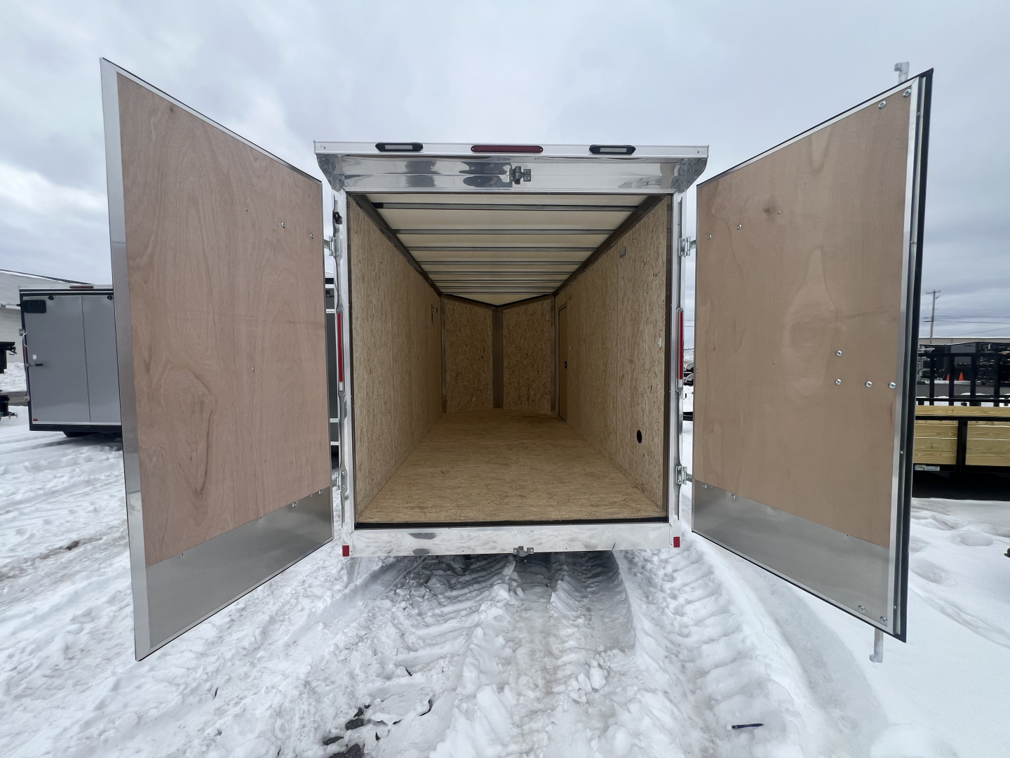 New 2025 Look Trailers 7X16 10K Element SE BARN DOOR Cargo / Enclosed Trailer