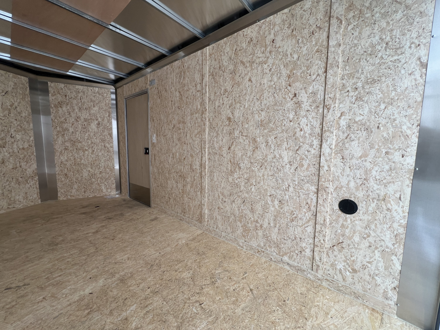 New 2026 Look Trailers 7x14 7K ST DLX BARN DOOR Cargo / Enclosed Trailer