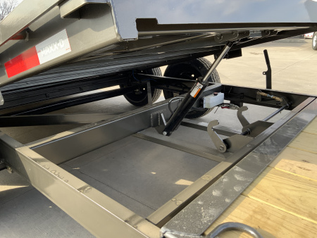 New 2026 MAXX-D G6X 83 X 22 Tilt Trailer