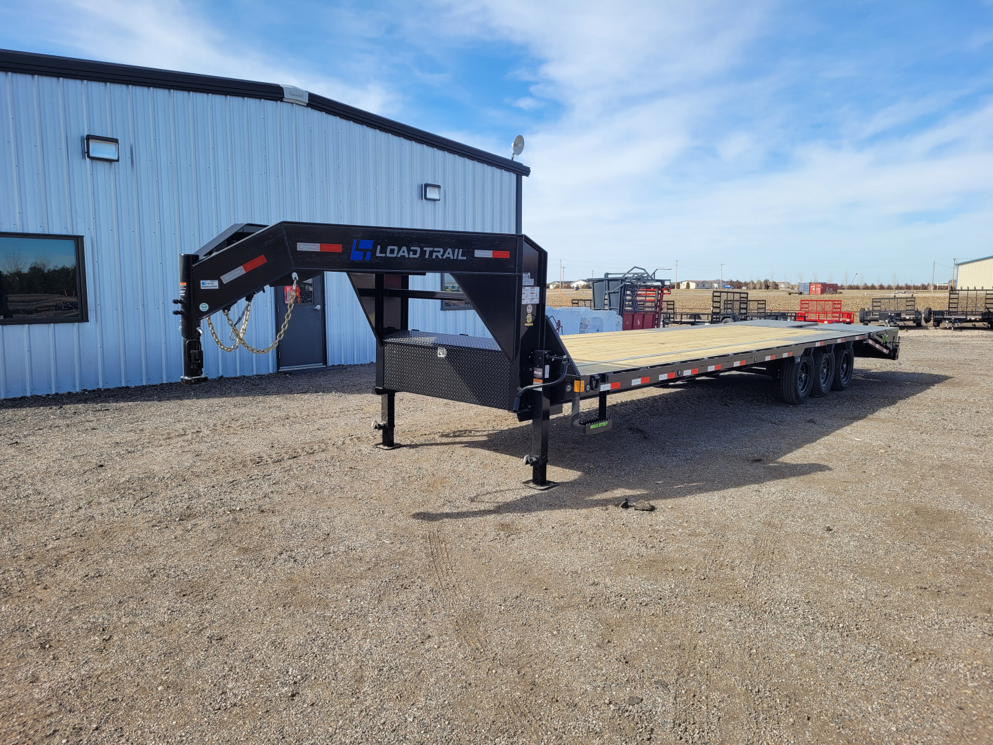 New 2026 Load Trail 102"x32' Gooseneck Triple Axle Deckover Trailer