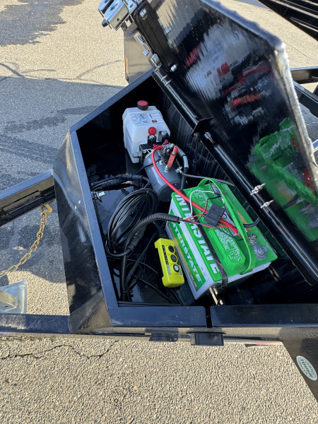 New 2026 Load Trail RAPID LOADER 83"X18' Tilt Trailer 9990# gvwr