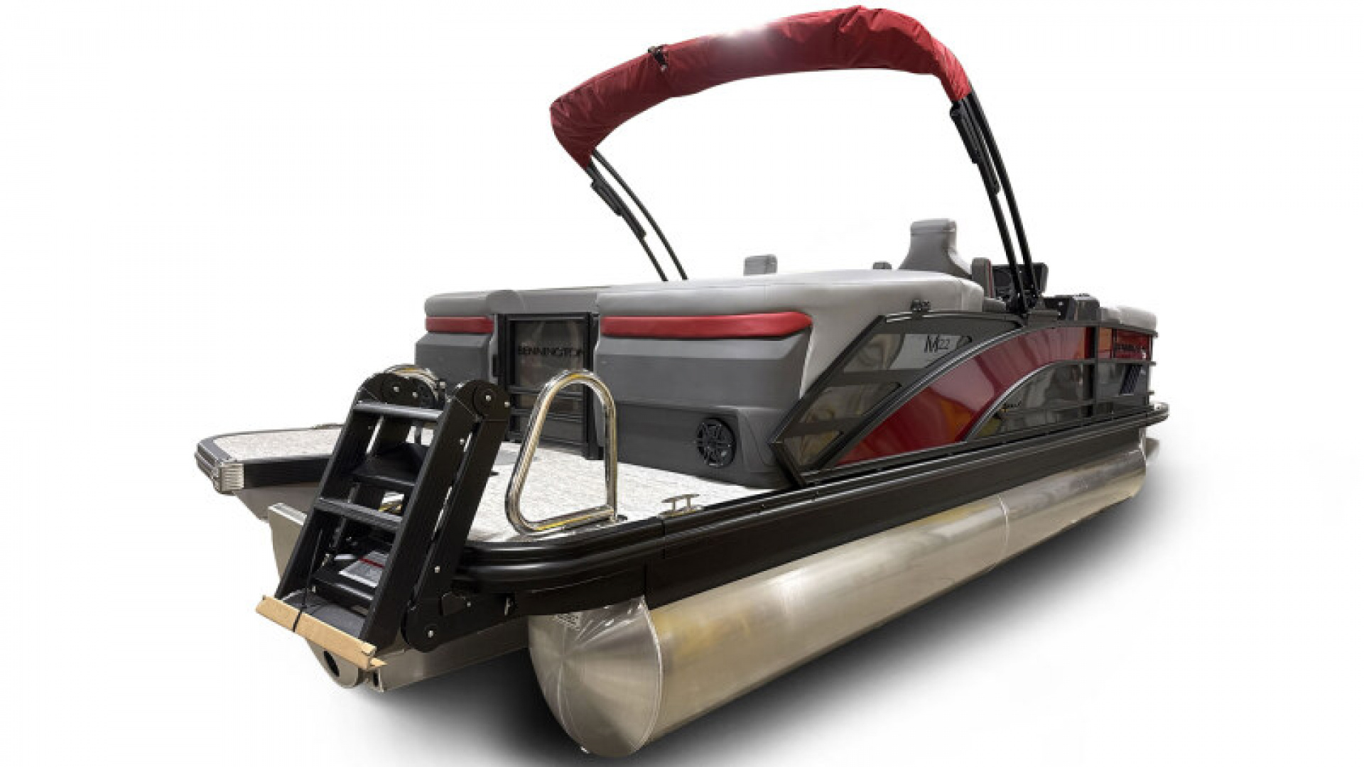 New 2026 Bennington 22' M Series Fastback Tri-toon Boat