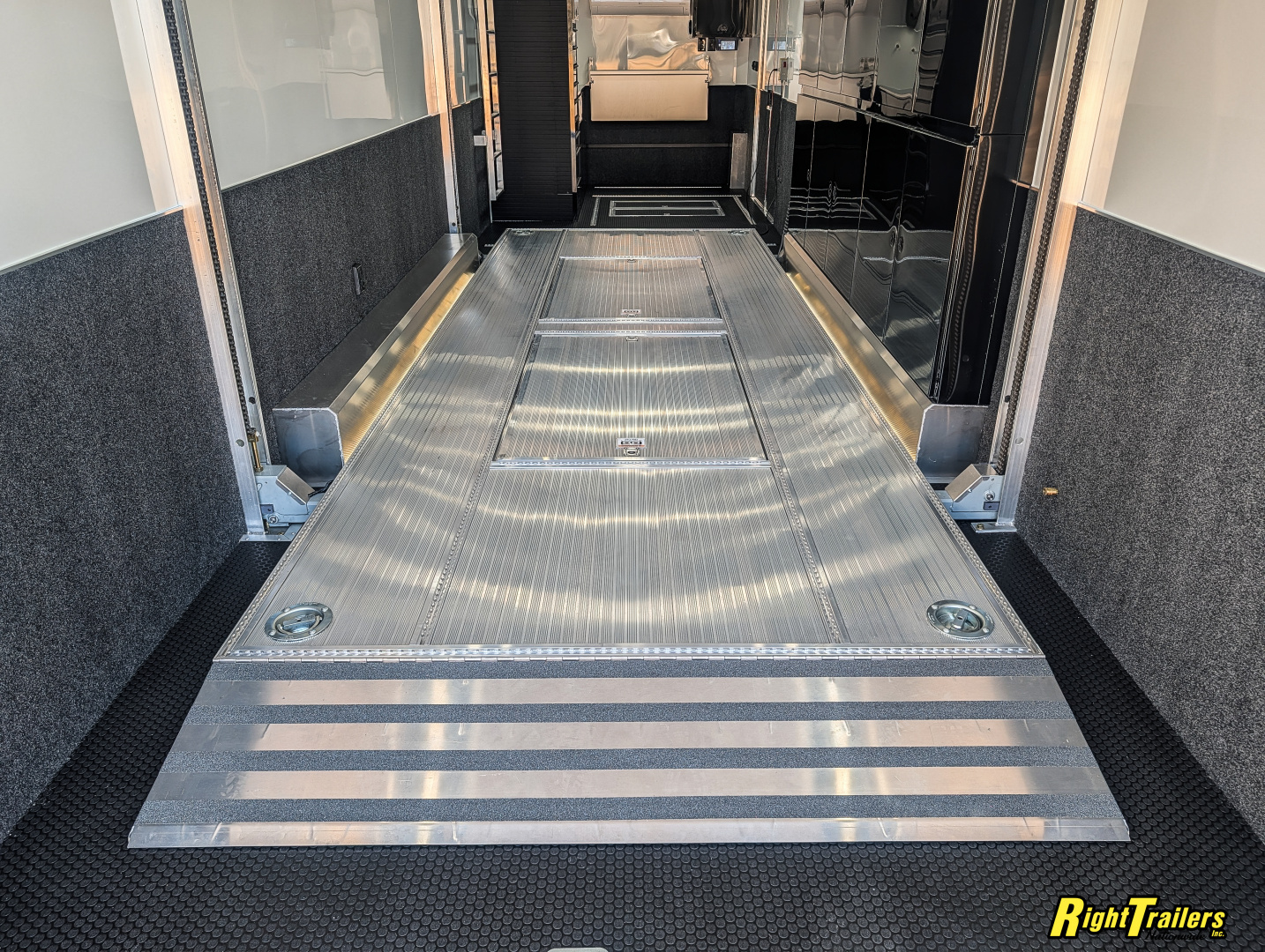 Used 2026 ATC 8.5x36 Stacker Trailer