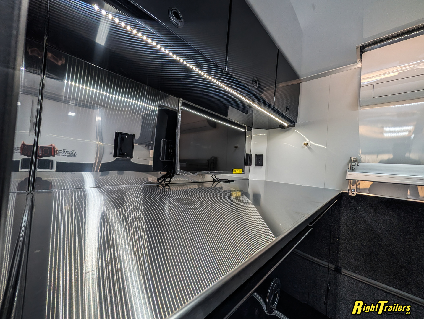 Used 2026 ATC 8.5x36 Stacker Trailer