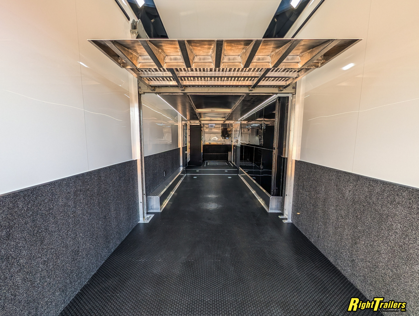 Used 2026 ATC 8.5x36 Stacker Trailer