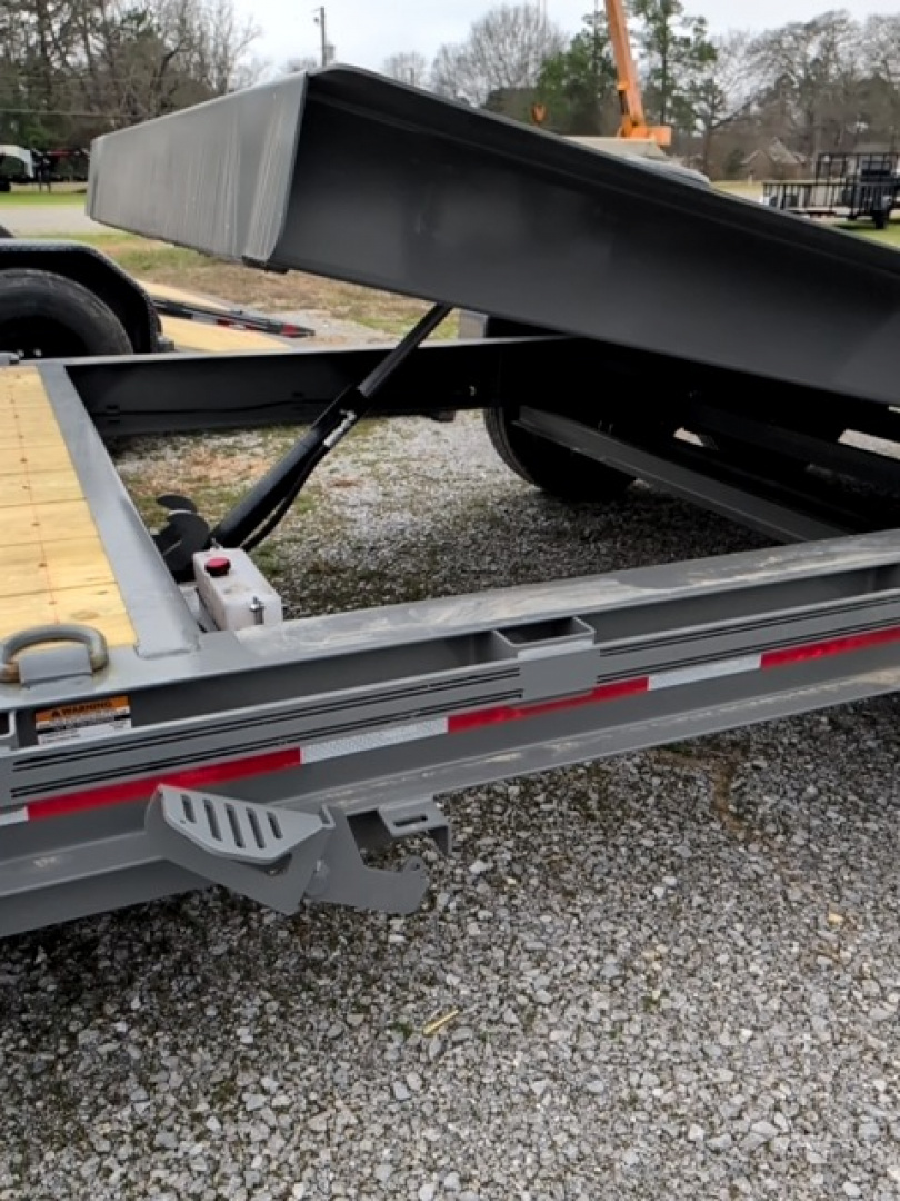 New 2026 Diamond C Trailers HDT207 Tilt Trailer