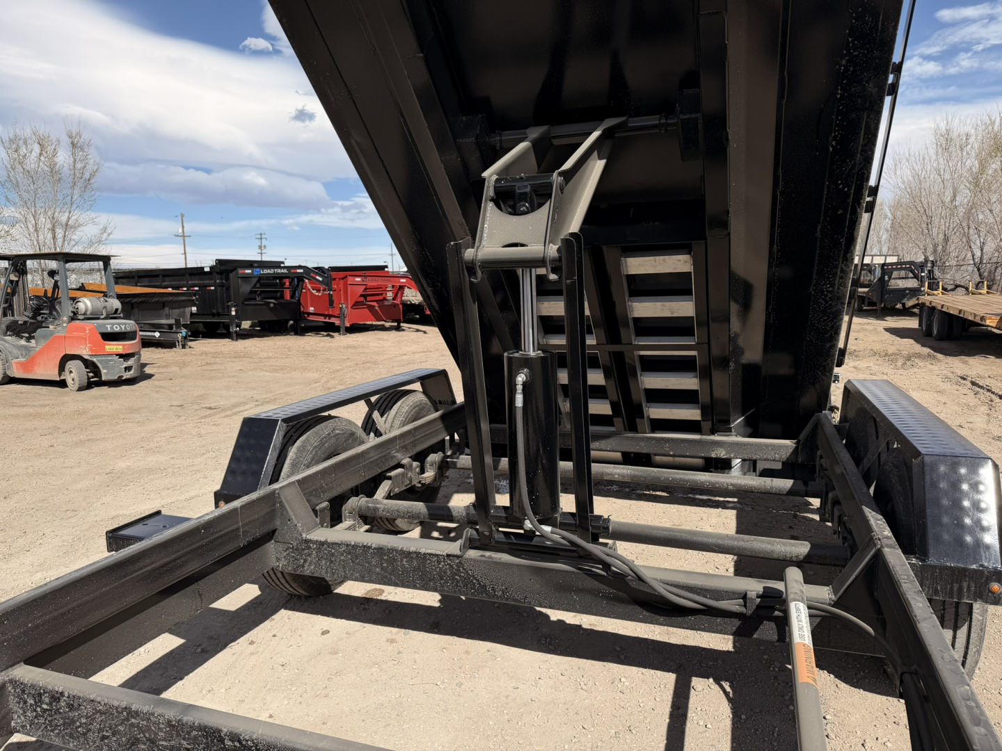 Used 2026 Southland Trailers 7-14 Dump 7 Gauge Floor 8K Axles