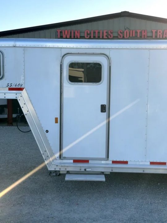 Used 2007 Exiss 4 Horse Gooseneck