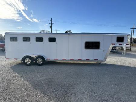 Used 2007 Exiss 4 Horse Gooseneck