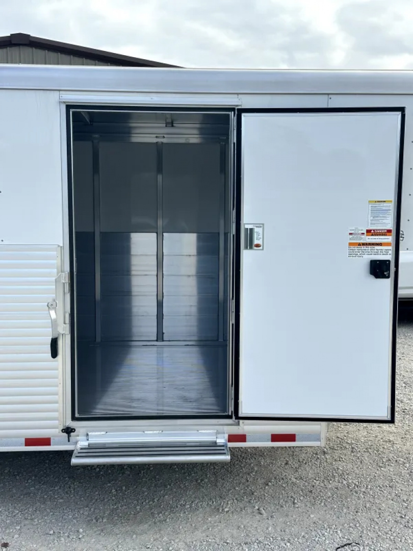 New 2026 Sundowner 24' Workhorse Cargo Gooseneck