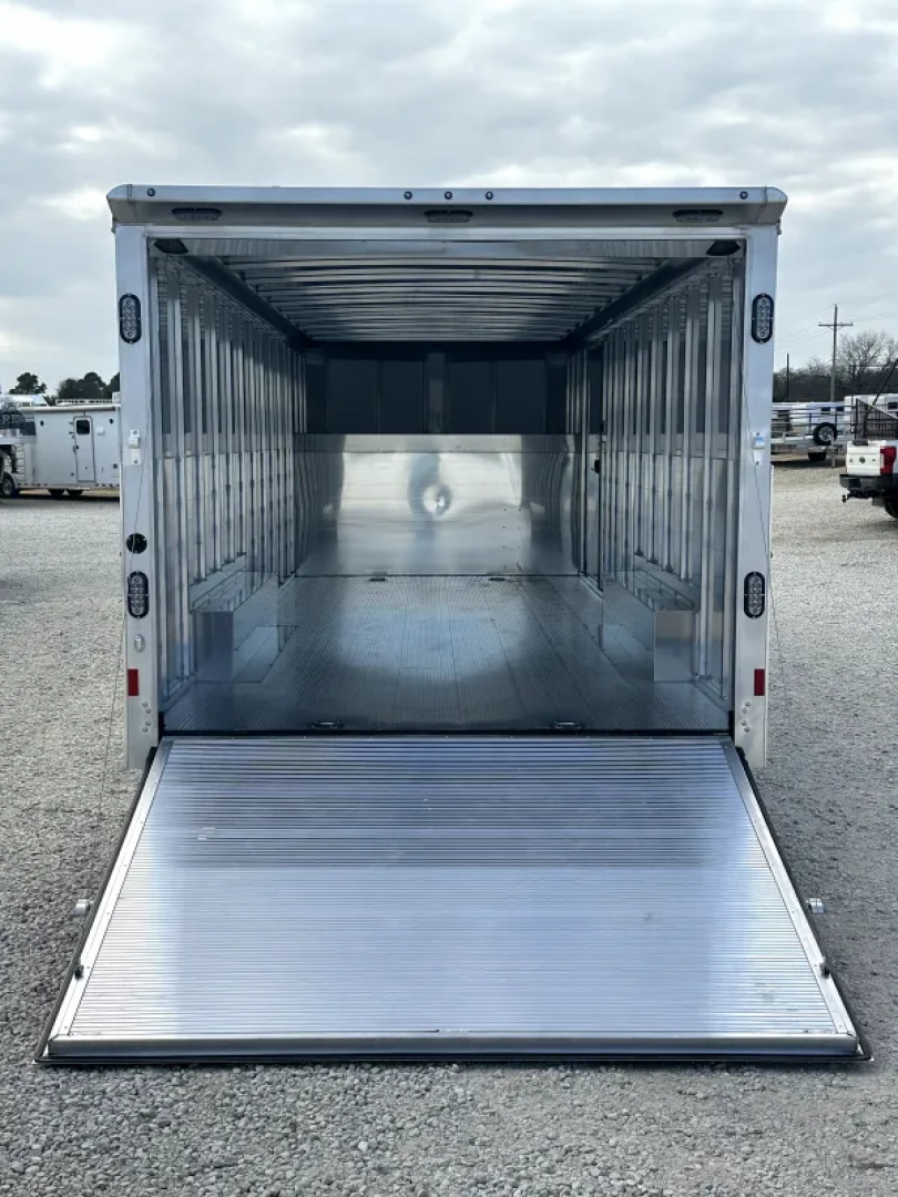 New 2026 Sundowner 24' Workhorse Cargo Gooseneck