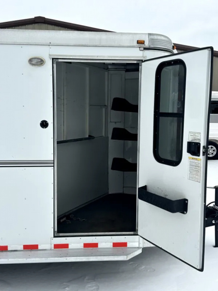 Used 2008 Sundowner 3 Horse Bumper Pull