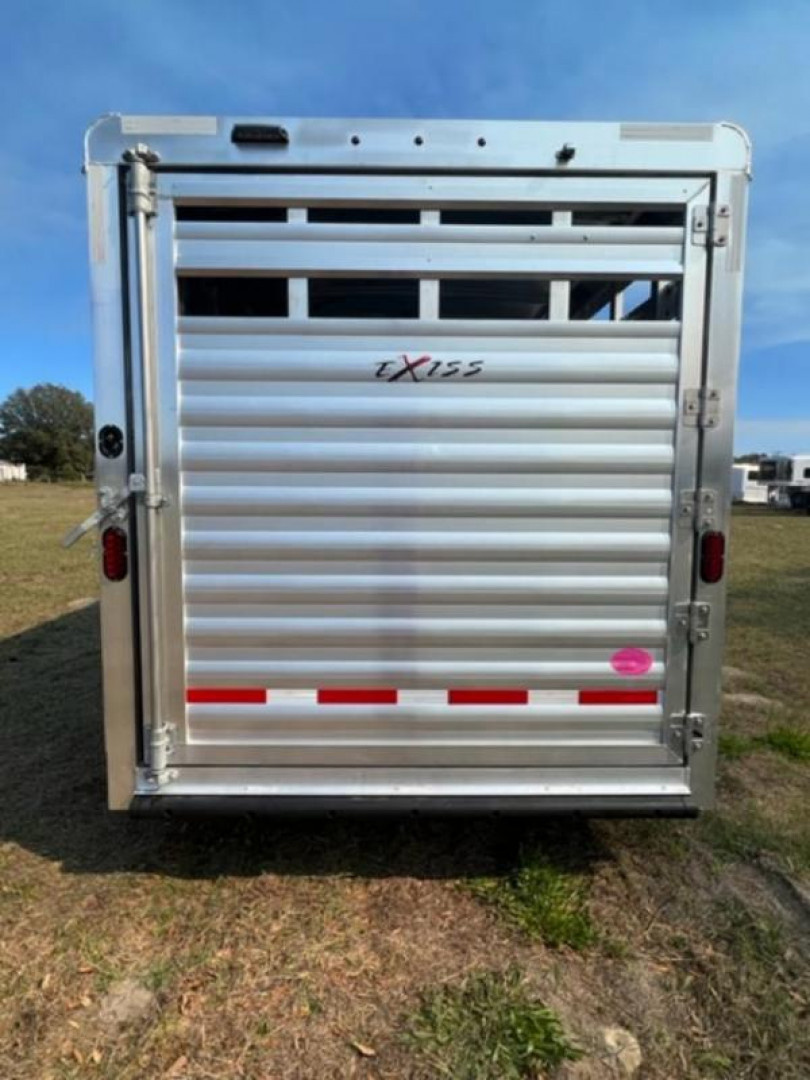 New 2026 Exiss Trailers 3H GN CXF Edition I Horse Trailer