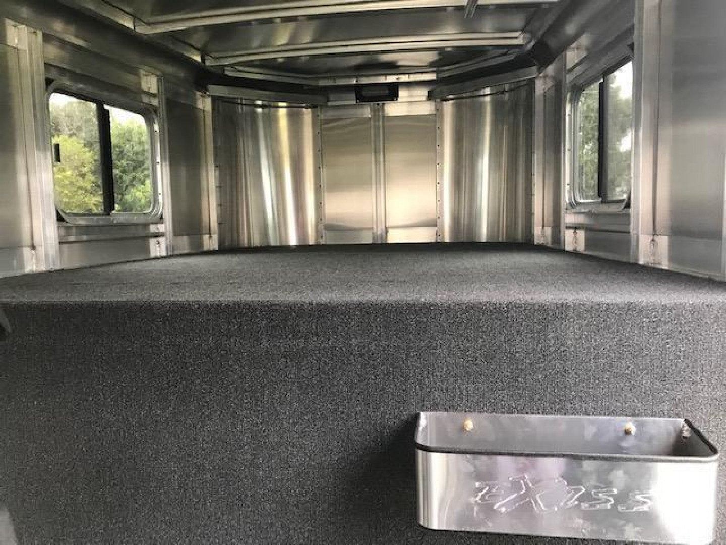 New 2026 Exiss Trailers 3H GN CXF Edition I Horse Trailer