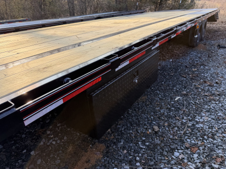 New 2026 Diamond C FMAX208 GOOSENECK TRAILER 27+5 MAX RAMPS 18K G.V.W.R.
