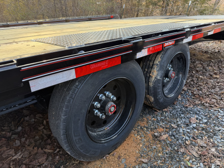 New 2026 Diamond C FMAX208 GOOSENECK TRAILER 27+5 MAX RAMPS 18K G.V.W.R.