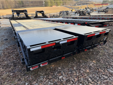 New 2026 Diamond C FMAX208 GOOSENECK TRAILER 27+5 MAX RAMPS 18K G.V.W.R.
