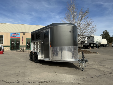 New DELUXE ALUMINUM - 2026 Maverick 2 Place Horse Trail