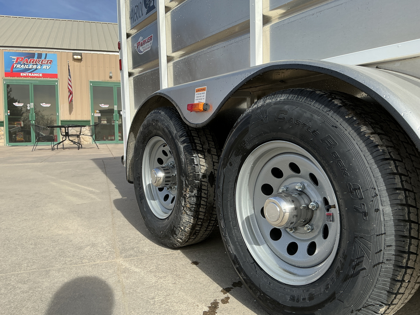 New EXTRA HEIGHT - 2026 Maverick 3 Place Horse Trailer