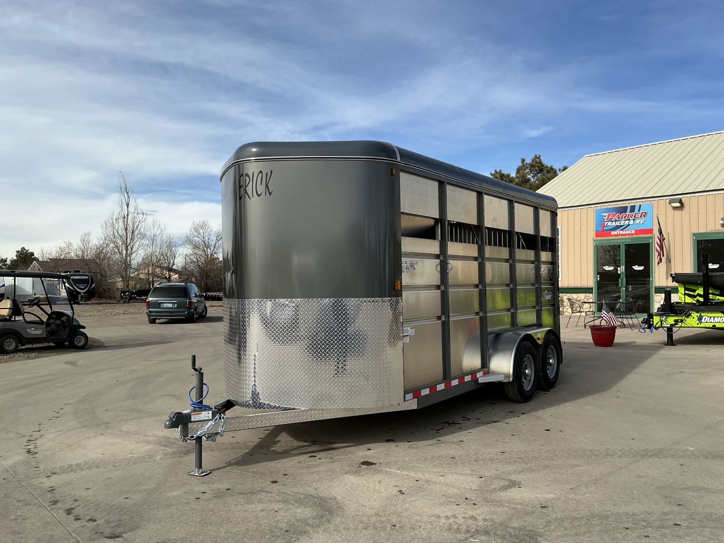 New EXTRA HEIGHT - 2026 Maverick 3 Place Horse Trailer