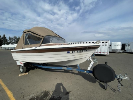 Used PRICE REDUCED 1966 Haulmark Traveler Boat & Trailer