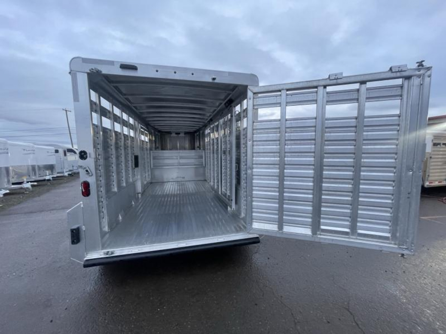 Used 2023 Exiss 16' Stock Trailer - All Aluminum - 7'2'' Tall - Rear Door w/ Sort Gate - Center Sort Gate