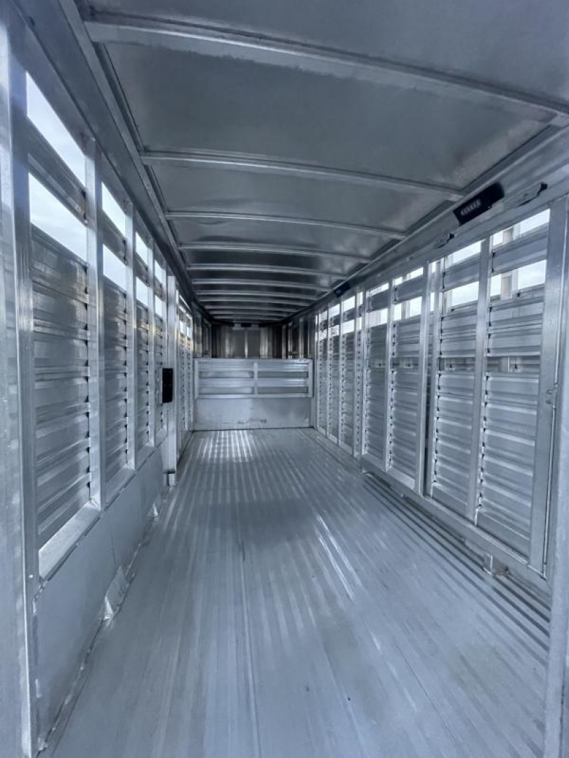 Used 2023 Exiss 16' Stock Trailer - All Aluminum - 7'2'' Tall - Rear Door w/ Sort Gate - Center Sort Gate