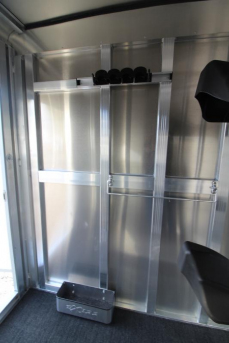 New Price Drop $3,000! 2024 Exiss 724 ST 2 Horse Straight Load Trailer-Warmblood Size- LED Lights- Escape Doors on Both Sides-Big Roomy Dressing/Tack Room