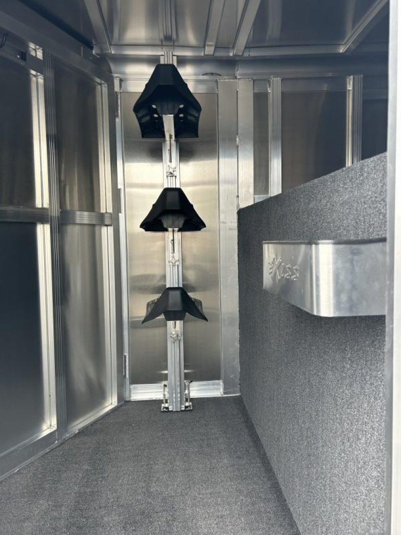 New Price Reduced $3,400 !! 2024 Exiss Express SS 3 Horse Trailer-Easy Care Flooring- Stud Divider-LED Lights